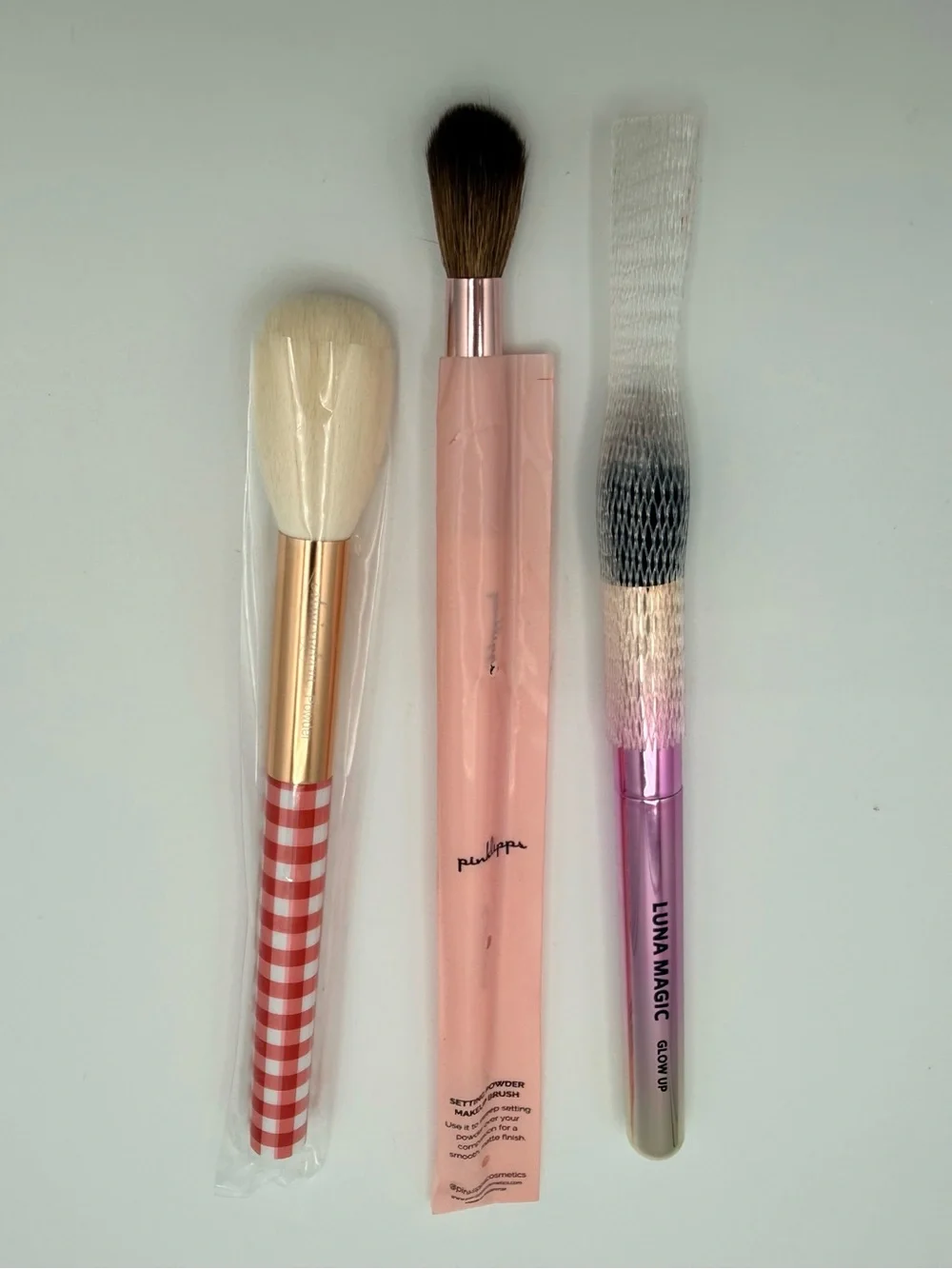 3pc NWT Makeup Brush Bundle: SLMISSGLAM, Pink Lipps, Luna Magic - $52 VALUE!